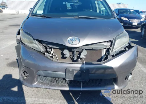 2015 Toyota Sienna Se 8 Passenger from USA, damaged, VIN 5TDXK3DC3FS661462
